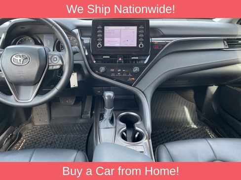 Used 2024 Toyota Camry SE FWD image 11