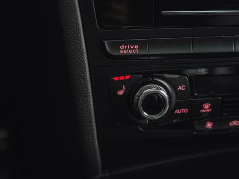 Used 2013 Audi RS 5 Coupe w/ Audi MMI Navigation Plus Pkg image 59