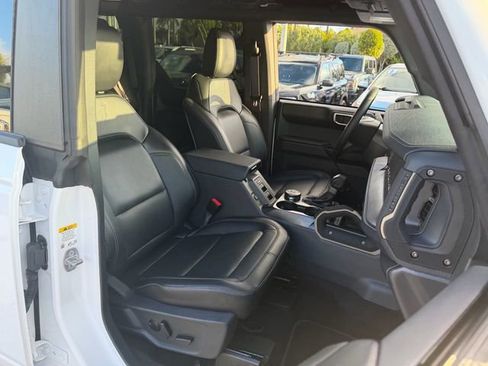 Certified 2025 Ford Bronco Badlands AWD/4WD image 15
