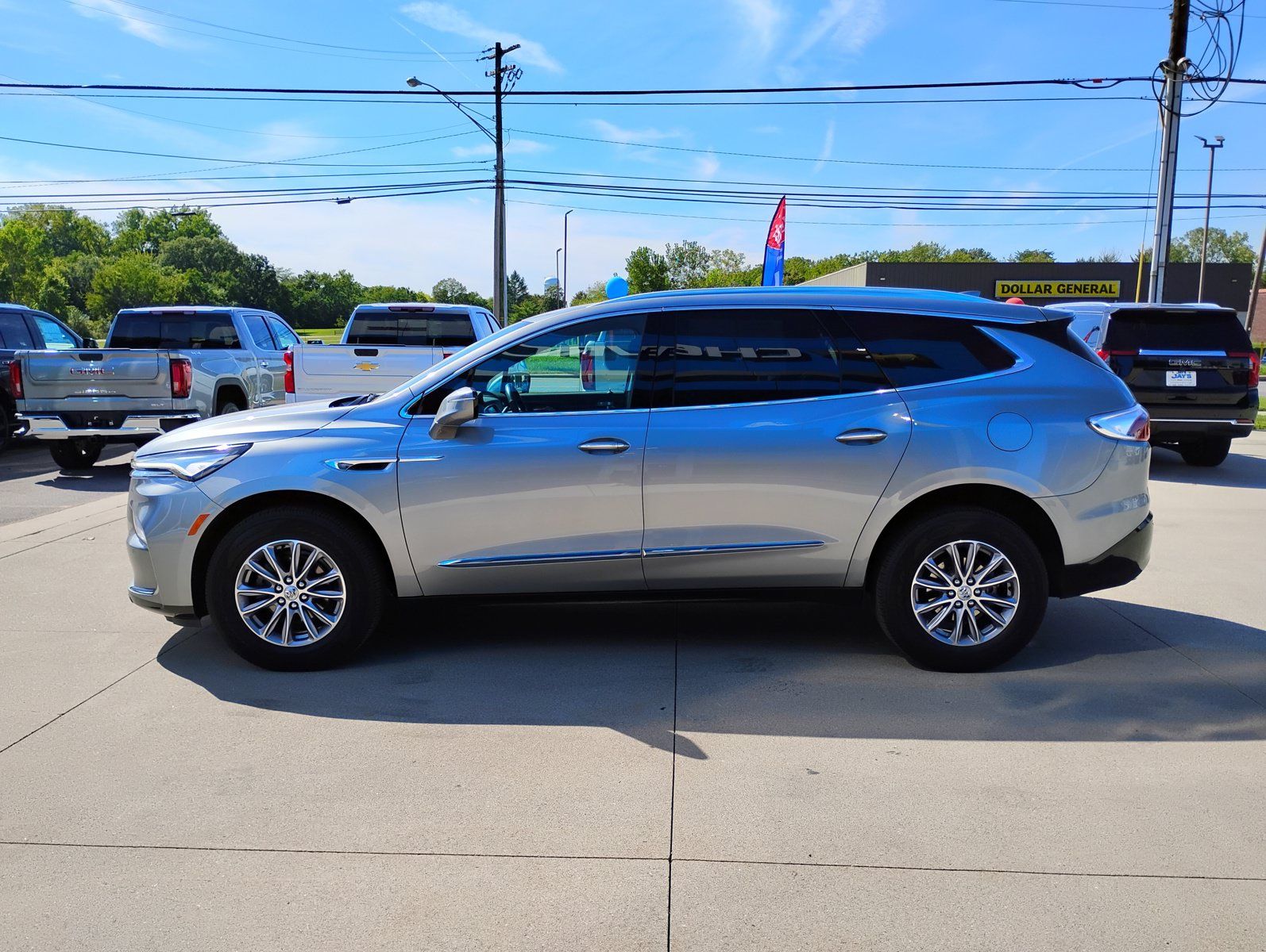 Used 2024 Buick Enclave Essence w/ Trailering Package, 5000 lbs. AWD/4WD image 12