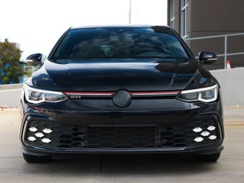 Used 2022 Volkswagen GTI SE FWD image 22