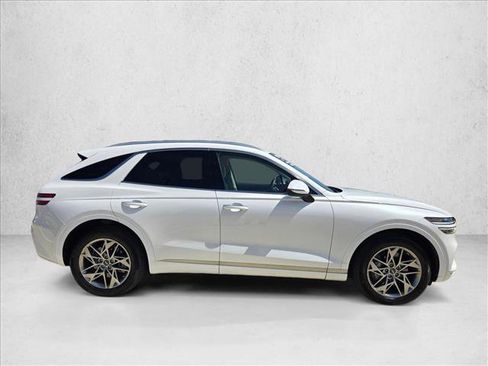 Used 2025 Genesis GV70 2.5T w/ Advanced Package image 4