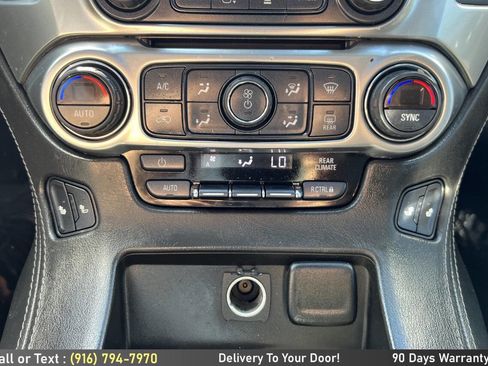 Used 2020 Chevrolet Suburban LT image 26