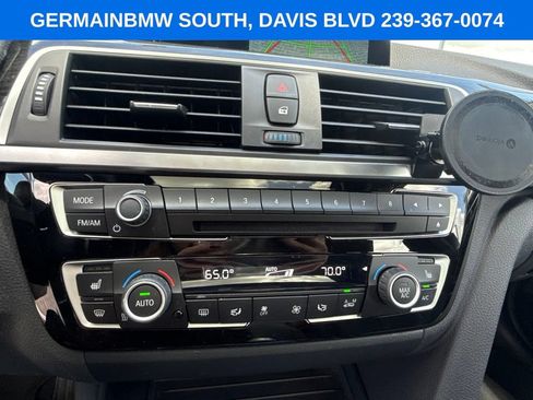 Used 2017 BMW 330i xDrive Sedan AWD/4WD image 19