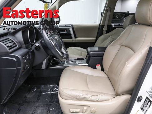 Used 2010 Toyota 4Runner Limited image 14