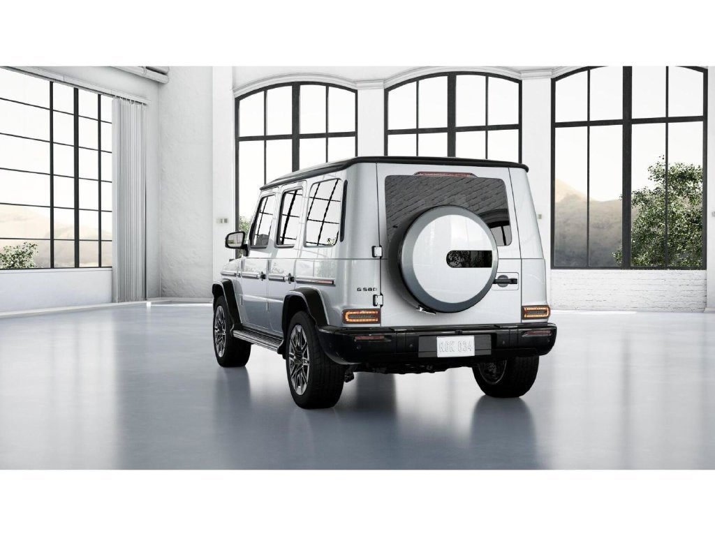 New 2027 Mercedes-Benz G 580 e image 27