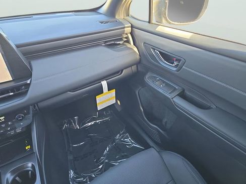 New 2026 Subaru Outback Touring image 11