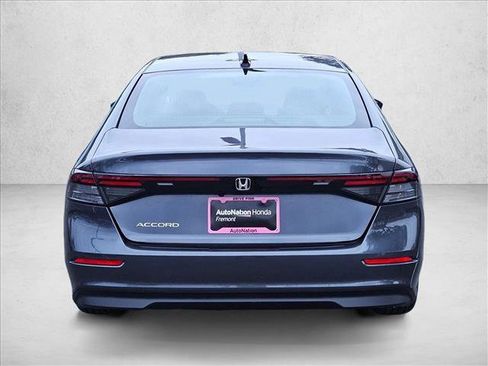 New 2025 Honda Accord SE image 7