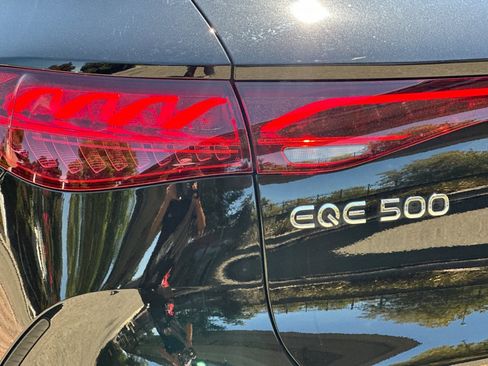 Used 2023 Mercedes-Benz EQE 500 4MATIC SUV image 32