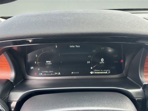 Used 2023 Lincoln Aviator Reserve w/ Equipment Group 201A image 13