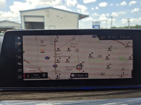 Used 2019 BMW 530e w/ Convenience Package RWD image 32