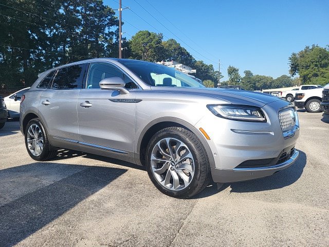 Used 2022 Lincoln Nautilus Reserve w/ Equipment Group 201A FWD image 1