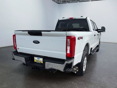 Used 2025 Ford F250 XLT AWD/4WD image 5