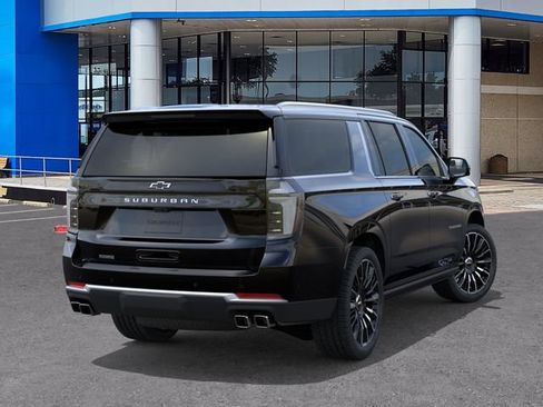New 2026 Chevrolet Suburban High Country AWD/4WD image 4