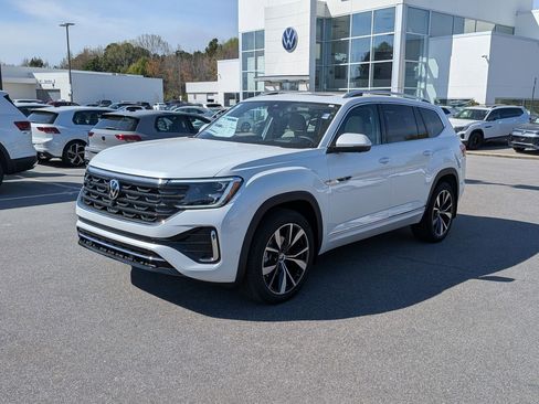New 2026 Volkswagen Atlas SEL Premium R-Line AWD/4WD image 7