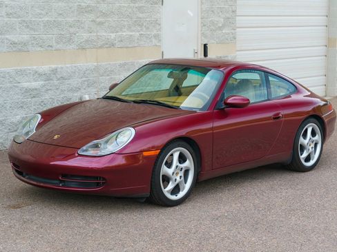 Used 2000 Porsche 911 Carrera image 23