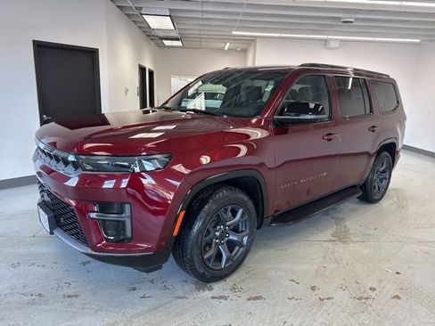 New 2026 Jeep Grand Wagoneer Limited w/ Convenience Group I image 3