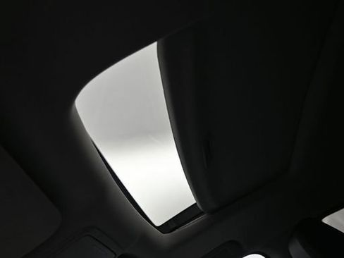Certified 2024 Honda Odyssey EX-L image 19