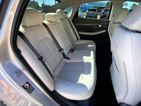 Used 2023 Hyundai Sonata SEL image 40