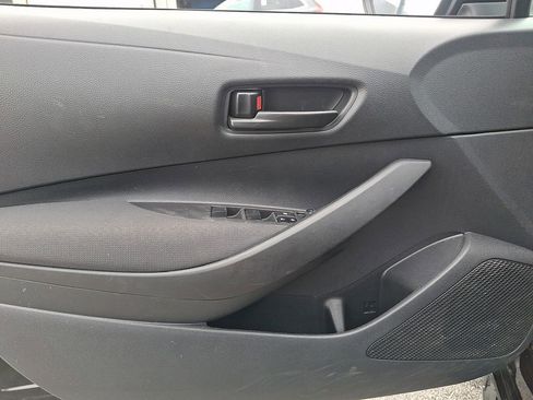 Used 2024 Toyota Corolla LE FWD image 15