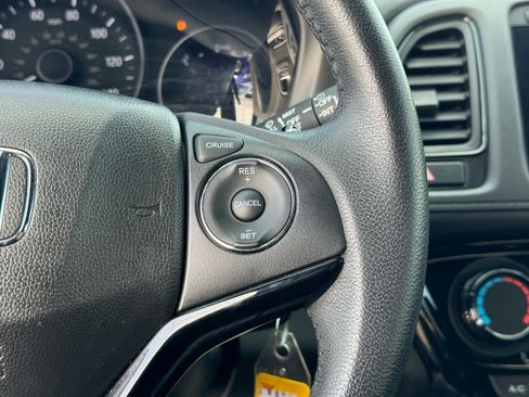 Used 2022 Honda HR-V Sport image 25