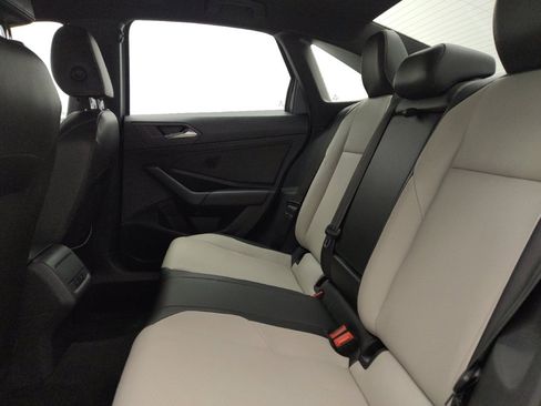 Used 2020 Volkswagen Jetta S image 18