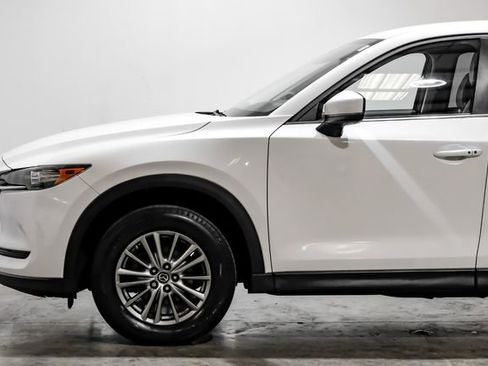Used 2017 MAZDA CX-5 Touring w/ I-ACTIVSENSE Package image 22