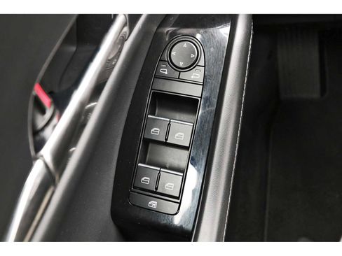 Used 2025 MAZDA CX-30 AWD 2.5 S w/ Preferred Package image 20