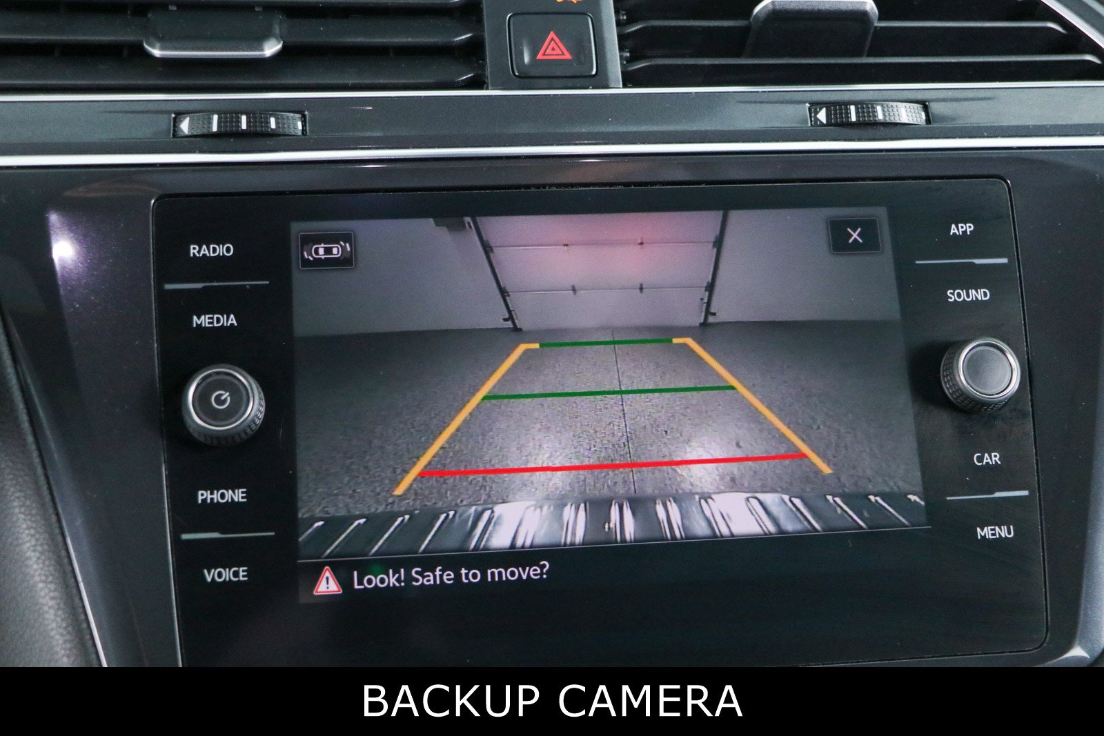 Used 2022 Volkswagen Tiguan SE R-Line FWD image 18