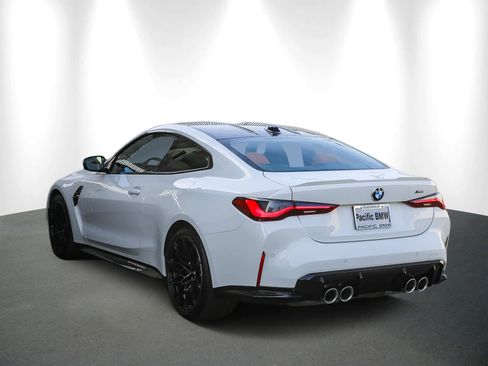 Used 2024 BMW M4 Coupe image 4