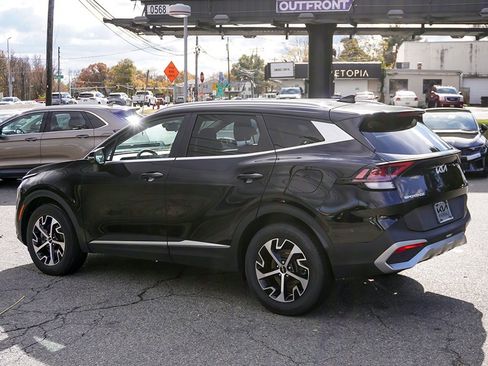 Used 2023 Kia Sportage EX image 10