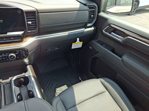 New 2026 Chevrolet Silverado 1500 RST w/ RST All Star Premium Package AWD/4WD image 12