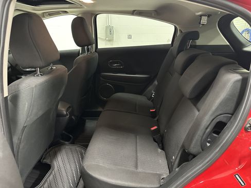 Used 2016 Honda HR-V EX image 31