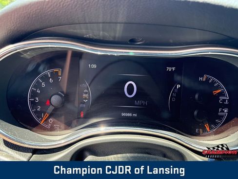 Used 2016 Jeep Grand Cherokee Laredo w/ Quick Order Package 23E image 27