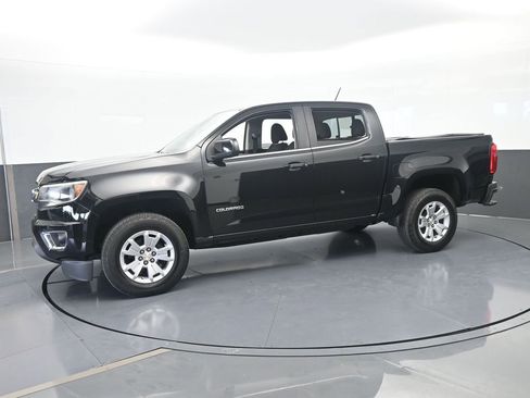 Used 2019 Chevrolet Colorado LT w/ LT Convenience Package RWD image 2