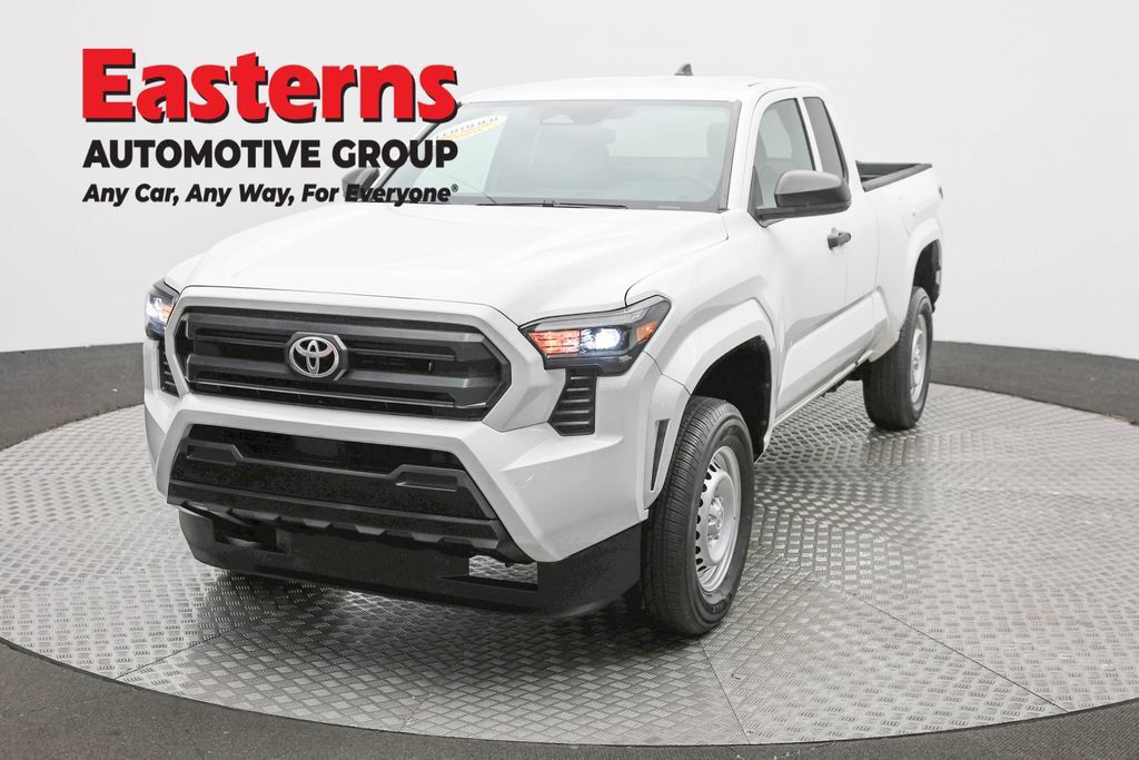 Used 2024 Toyota Tacoma SR RWD image 1
