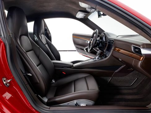 Used 2019 Porsche 911 Carrera image 29