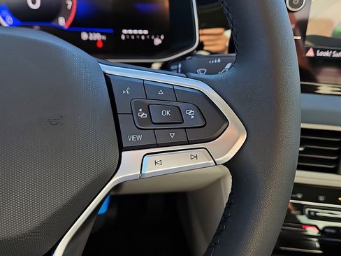 New 2026 Volkswagen Jetta SE image 17