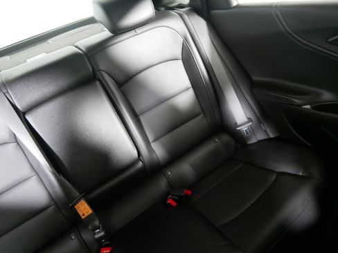 Used 2022 Chevrolet Malibu Premier image 14