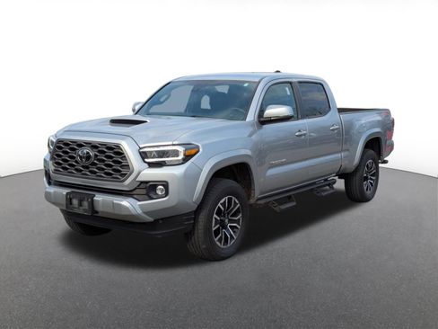 Used 2023 Toyota Tacoma TRD Sport AWD/4WD image 7