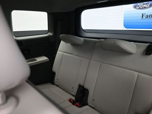 Used 2025 Hyundai Santa Fe SEL FWD image 10