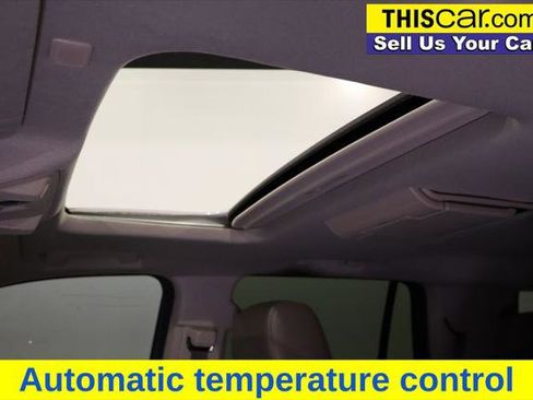 Used 2017 GMC Yukon SLT w/ Open Road Package image 17