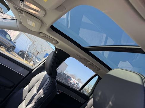 New 2026 Volvo XC90 B6 Ultra w/ Protection Package image 18