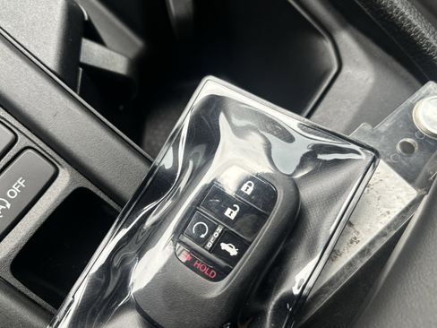 Used 2025 Honda Accord LX image 37