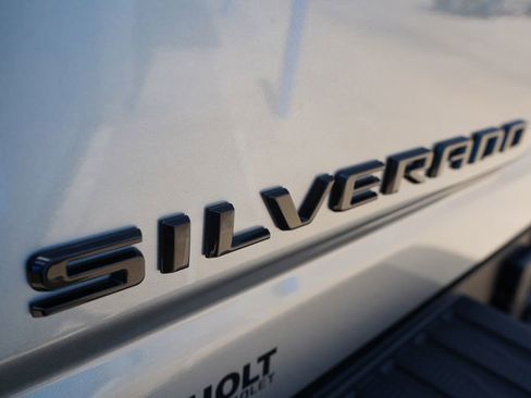 New 2026 Chevrolet Silverado 2500 ZR2 w/ LPO, Dark Essentials Package AWD/4WD image 6