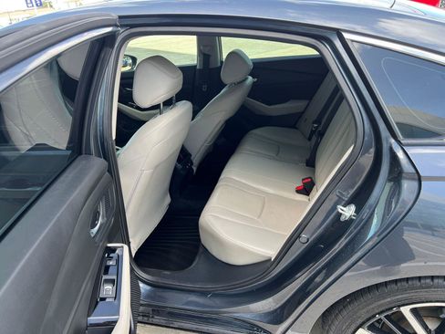 Used 2023 Honda Accord Touring image 12