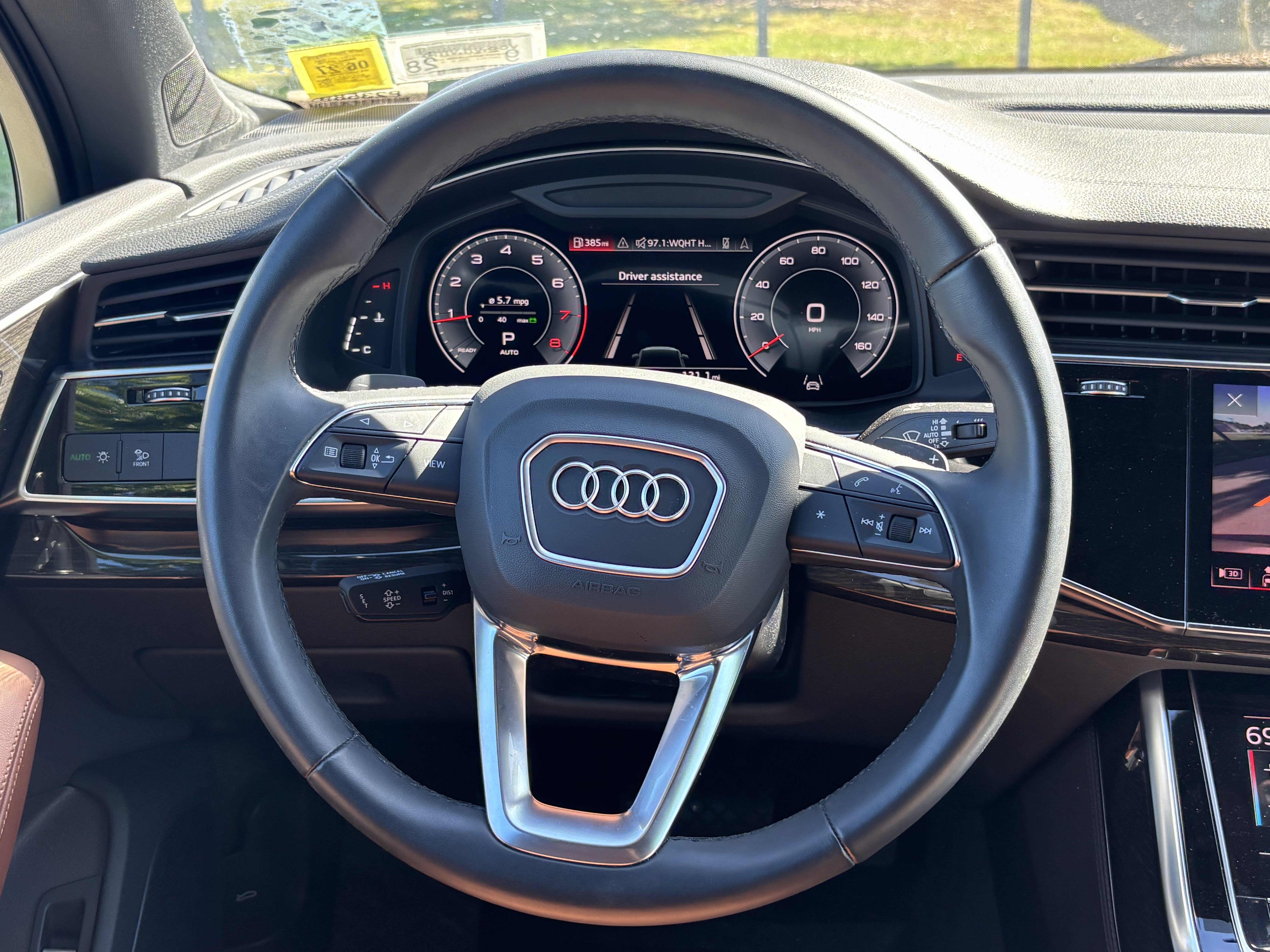Used 2023 Audi Q7 2.0T Premium Plus w/ Premium Plus Package AWD/4WD image 9