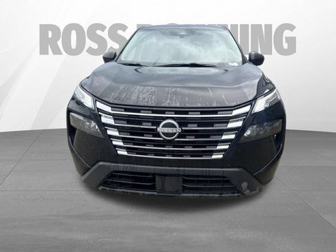 Used 2024 Nissan Rogue S FWD image 2
