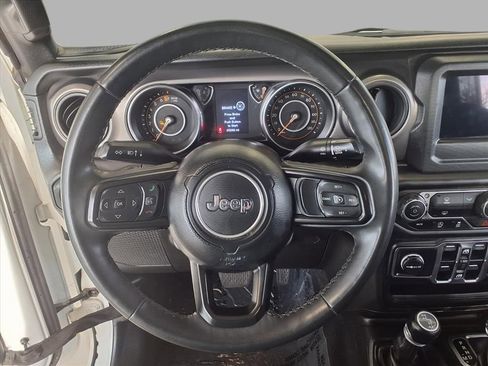 Used 2023 Jeep Gladiator Sport image 12