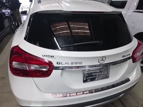 Used 2018 Mercedes-Benz GLA 250 4MATIC image 8